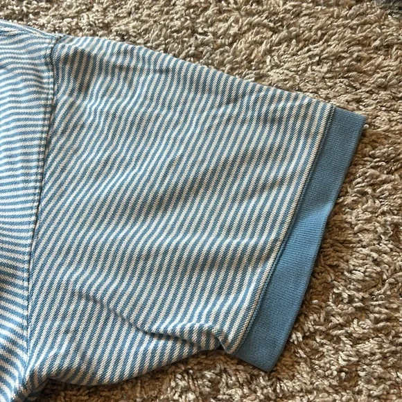 VINEYARD VINES Mens Size XL Light, blue, and white striped polo - Picture 9 of 9